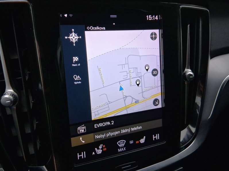 Volvo V60 MOMENTUM 2.0 D3 110 kW full