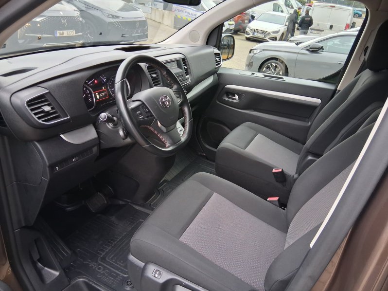 Toyota ProAce Verso SHUTTLE 2.0 D-4D 130kW 8 míst full