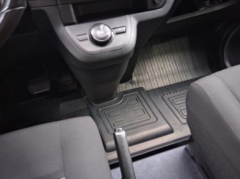 Toyota ProAce Verso SHUTTLE 2.0 D-4D 130kW 8 míst full