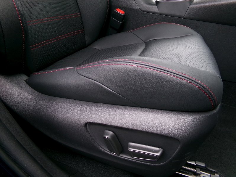 Toyota RAV4 EXECUTIVE JBL 2,5 PHEV 4×4 AT full