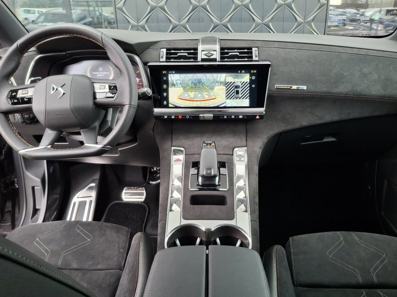 DS Automobiles DS7 PERFORMANCE LINE 1.5 BlueHDi full