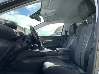 Peugeot 3008 ALLURE 2.0 BlueHDi 110kW MAN6 full