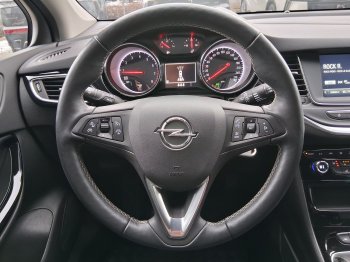 Opel Astra ELEGANCE 1.2 TURBO 107 kW full