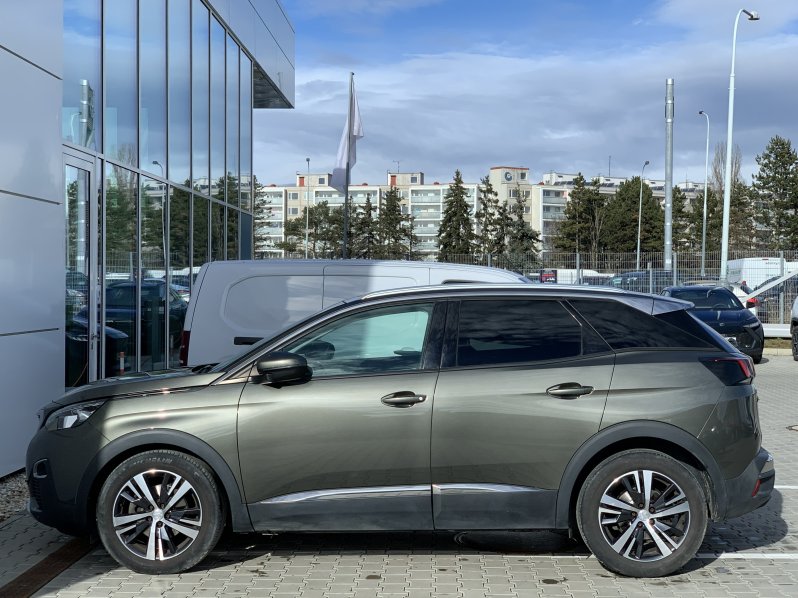 Peugeot 3008 ALLURE 2.0 BlueHDi 110kW MAN6 full