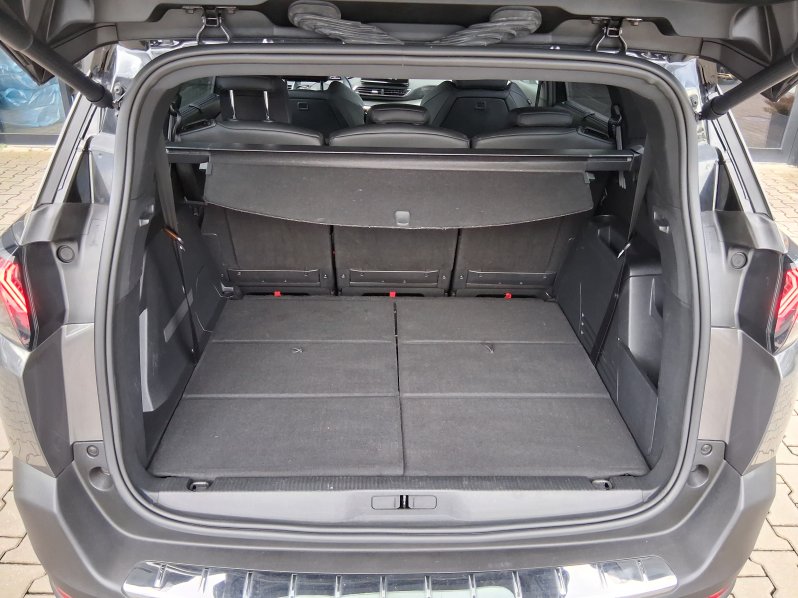 Peugeot 5008 GT 1.6 PureTech 133 kW full
