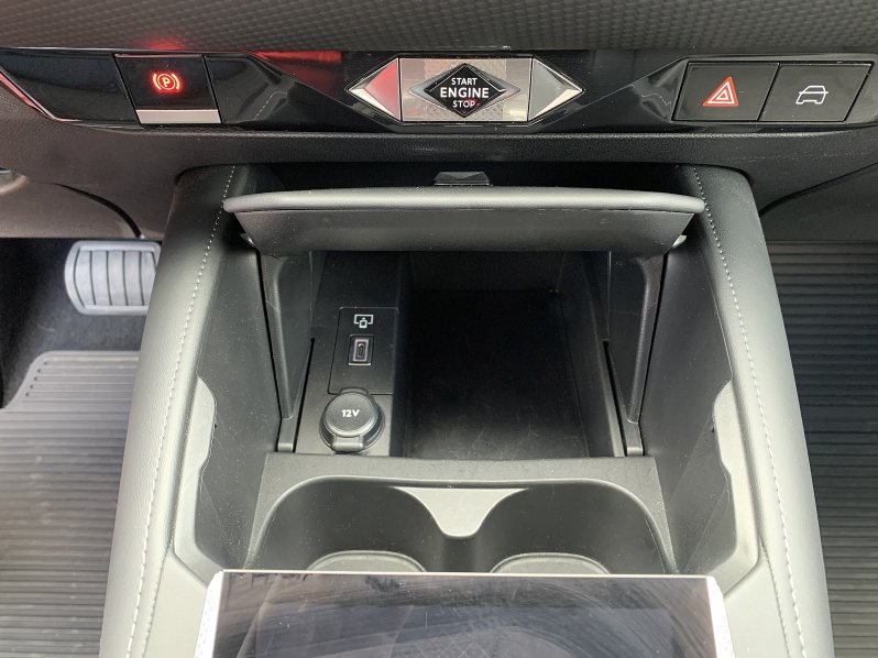 DS Automobiles DS4 TROCADERO 1,5 BHDi 96kW EAT8 full