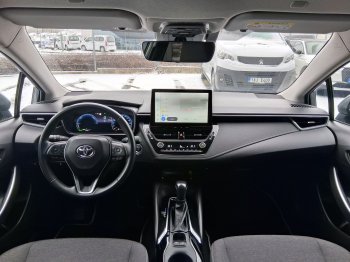 Toyota Corolla COM. TECH STYLE 1.8 Hyb.103 kW full
