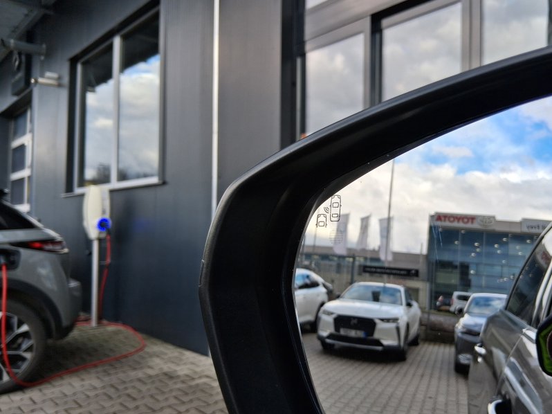 Peugeot 5008 GT 1.6 PureTech 133 kW full