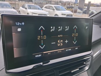 Peugeot 5008 GT 1.6 PureTech 133 kW full