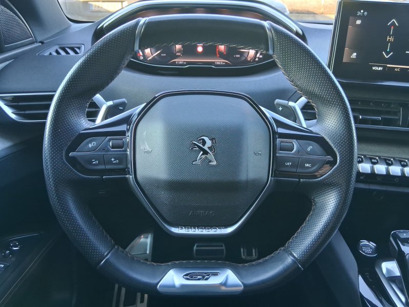 Peugeot 3008 GT 1.2 PureTech 96 kW full