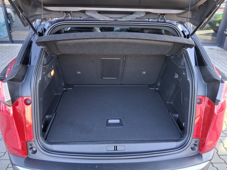 Peugeot 3008 GT 1.2 PureTech 96 kW full