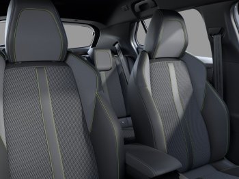 Peugeot 2008 GT Hybrid 136 e-DCS6 full