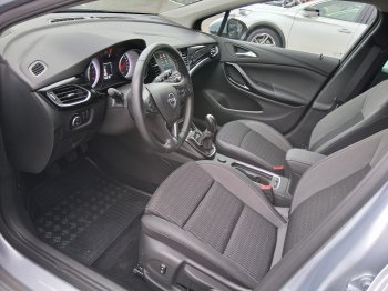 Opel Astra ELEGANCE 1.2 TURBO 107 kW full