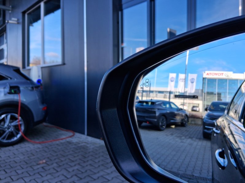 DS Automobiles DS7 CROSSBACK RIVOLI 1.6 E-TENSE 4×4 221 kW full