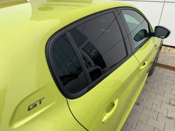 Peugeot 208 GT 1.2 Hybrid 74kW AT full