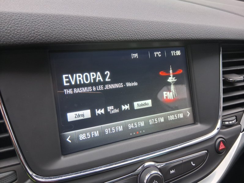 Opel Astra ELEGANCE 1.2 TURBO 107 kW full