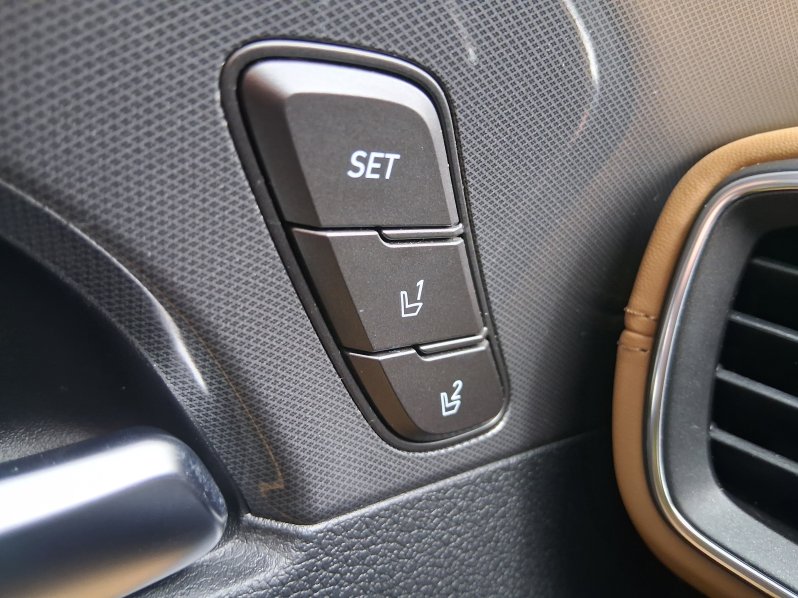 Hyundai Santa Fe LUXURY 2.2 CRDi 4×4 148 kW full