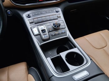 Hyundai Santa Fe LUXURY 2.2 CRDi 4×4 148 kW full