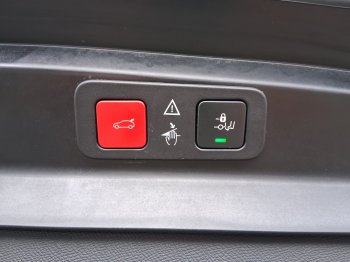 Peugeot 5008 GT 1.6 PureTech 133 kW full