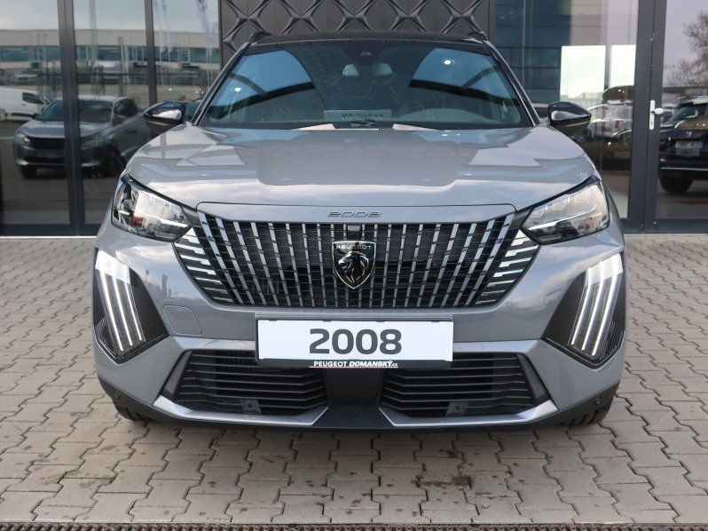 Peugeot 2008 GT Hybrid 136 e-DCS6 full