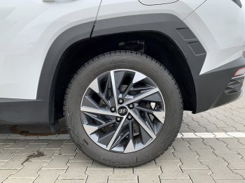 Hyundai Tucson SMART+ NAV 1.6 T-GDI MHEV DCT full