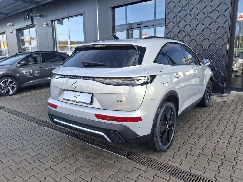 DS Automobiles DS7 PERFORMANCE LINE 1.5 BlueHDi full