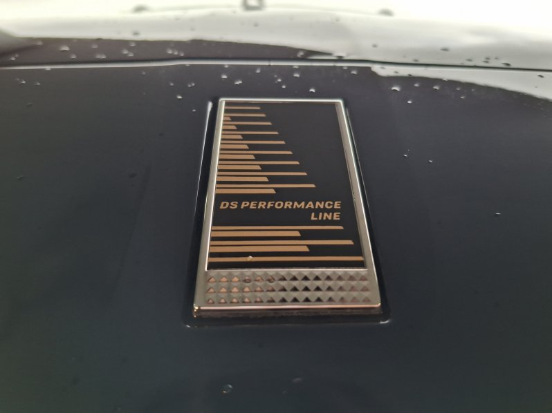 DS Automobiles DS7 PERFORMANCE LINE 1.5 BlueHDi full