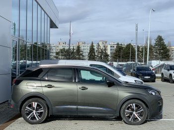 Peugeot 3008 ALLURE 2.0 BlueHDi 110kW MAN6 full