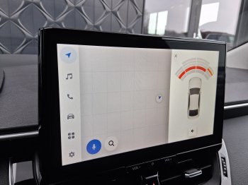 Toyota Corolla COM. TECH STYLE 1.8 Hyb.103 kW full