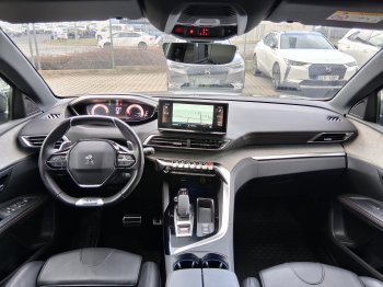 Peugeot 5008 GT 1.6 PureTech 133 kW full