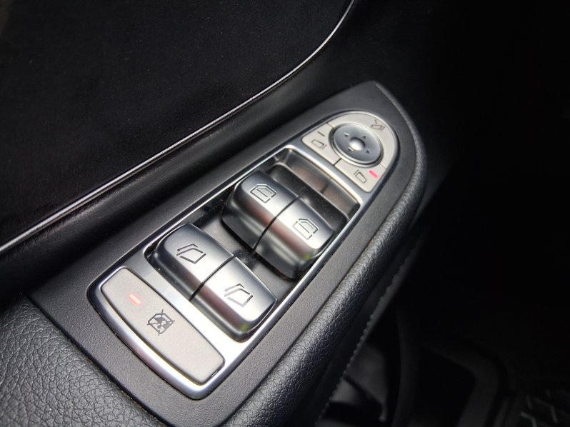 Mercedes-Benz Třídy V 250D 4MATIC XL 140 kW full