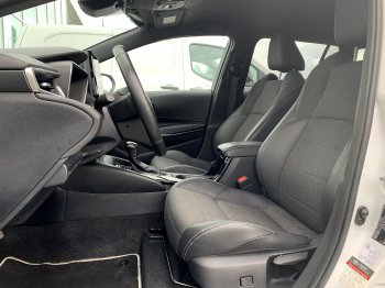 Toyota Corolla STYLE TS 1,8 HEV 103kW AT full