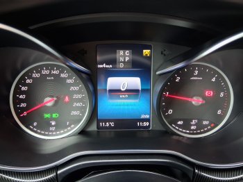 Mercedes-Benz Třídy V 250D 4MATIC XL 140 kW full