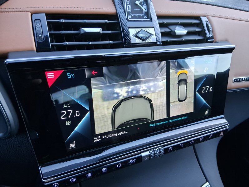 DS Automobiles DS7 CROSSBACK RIVOLI 1.6 E-TENSE 4×4 221 kW full