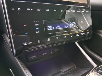 Hyundai Tucson STYLE 1.6 CRDi 4×4 100 kW full