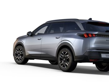 Peugeot 5008 ALLURE Hybrid 145 e-DCS6 full