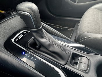 Toyota Corolla STYLE TS 1,8 HEV 103kW AT full