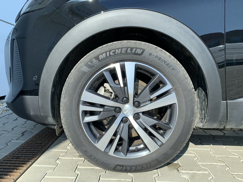 Peugeot 3008 ALLURE PACK 1.6 PT PHEV 165kW full