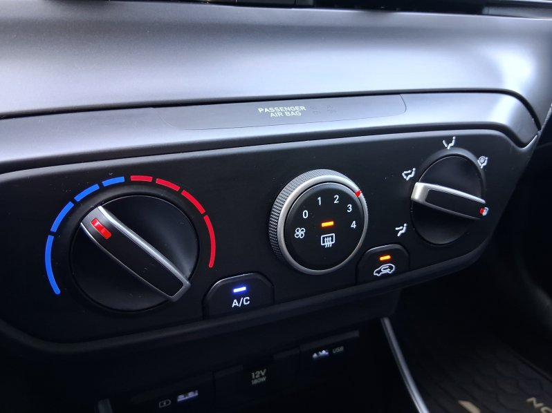 Hyundai Bayon SMART CLIMATE 1.2i 62 kW full