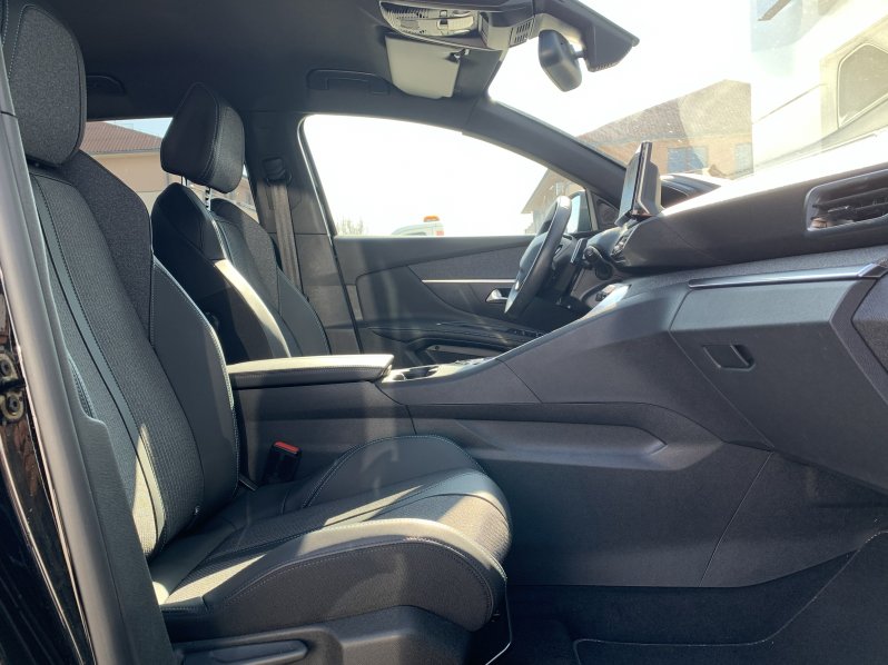 Peugeot 3008 ALLURE PACK 1.6 PT PHEV 165kW full